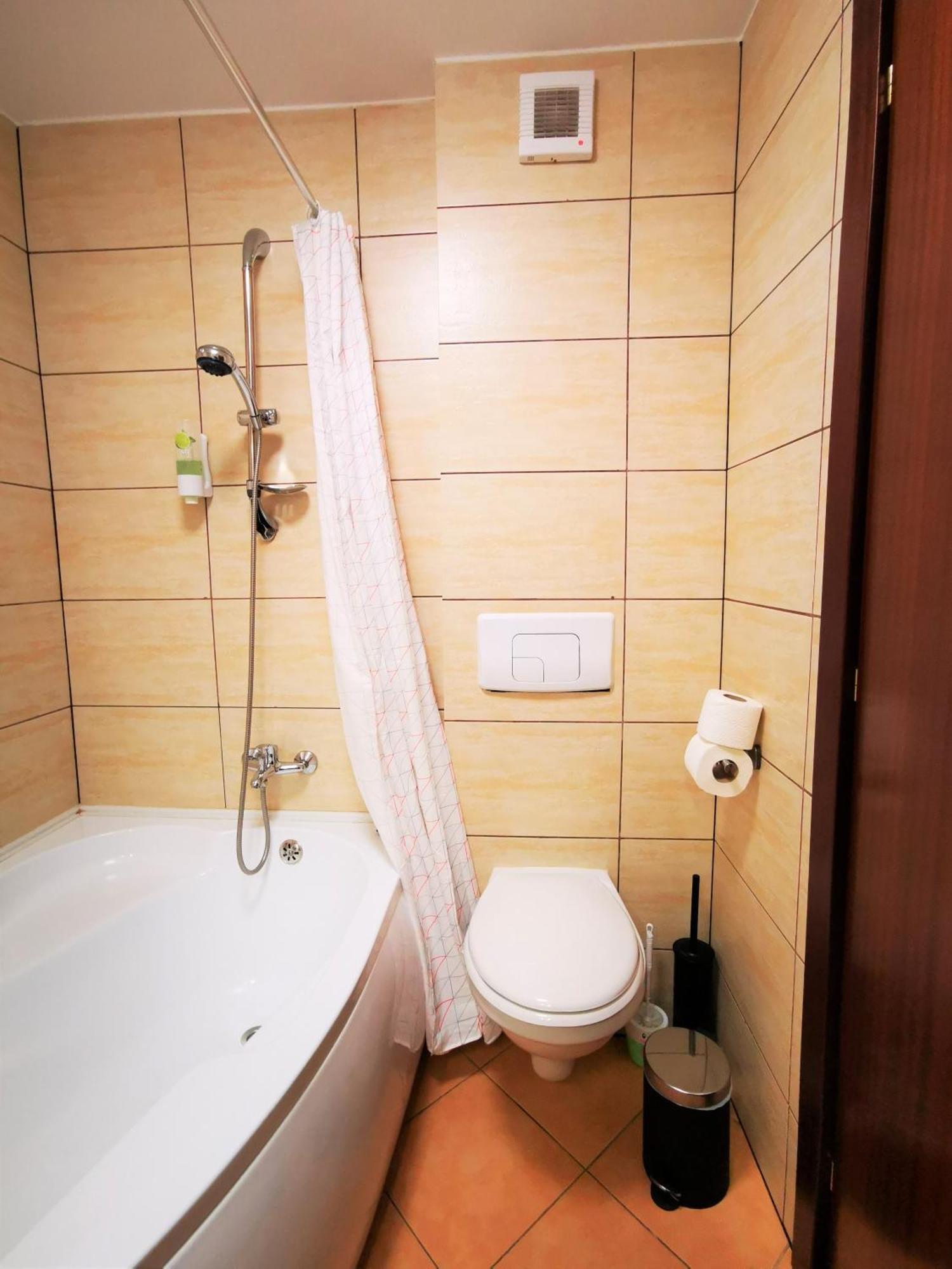 Serenity Suite Sinaia Esterno foto